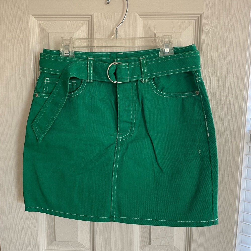 Forever 21 Kelly Green Skirt